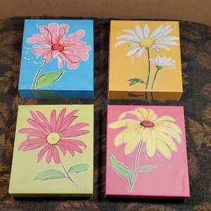 Canvas Floral Prints- Set of 4